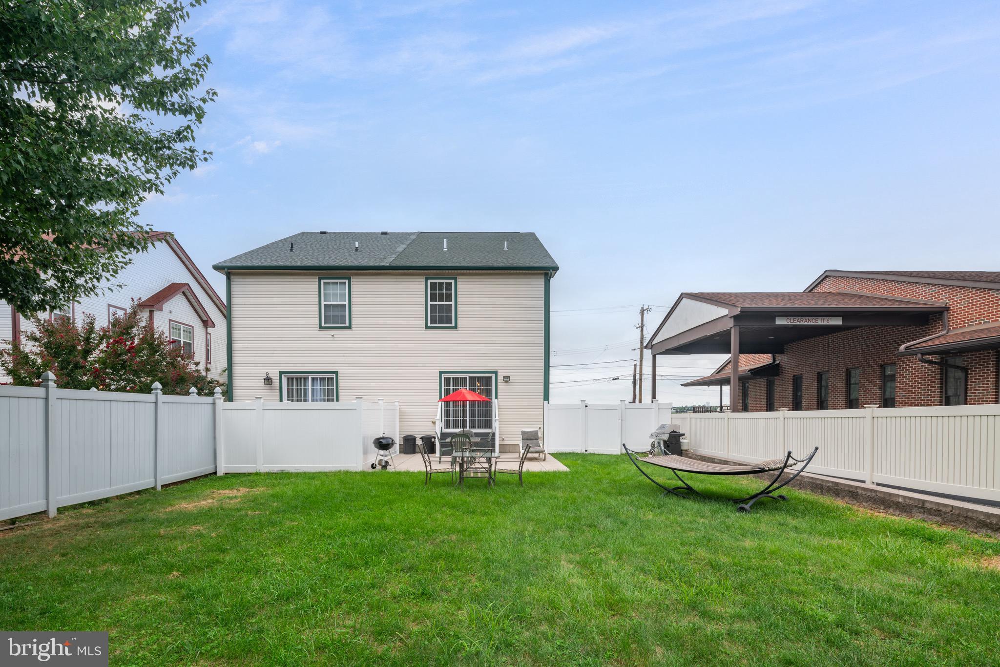 9817 Academy Road, Unit B Philadelphia, PA 19114 - Photo 6 of 38 Gallery Image 6