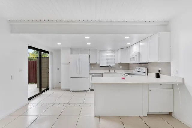 $320,000 | 2828 Kirk Road, Lake Worth, FL 33461