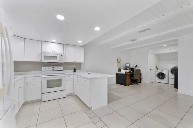 $320,000 | 2828 Kirk Road, Lake Worth, FL 33461