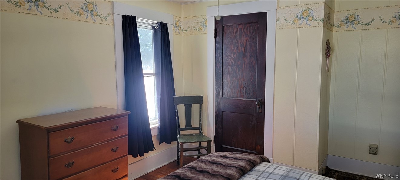 518 Beach Drive Ridgeway, NY 14103 - Photo 11 of 21 Bedroom 1 - 2nd floor