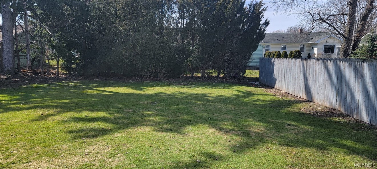 518 Beach Drive Ridgeway, NY 14103 - Photo 19 of 21 large back yard
