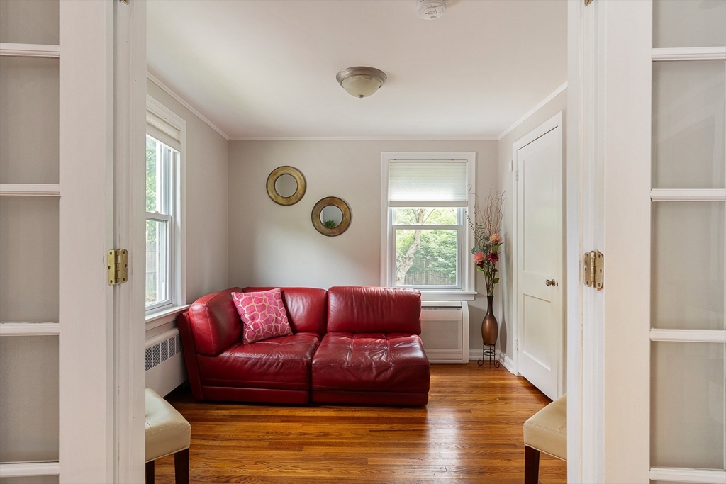389 Commonwealth Road Wayland, MA 01778 - Photo 11 of 29