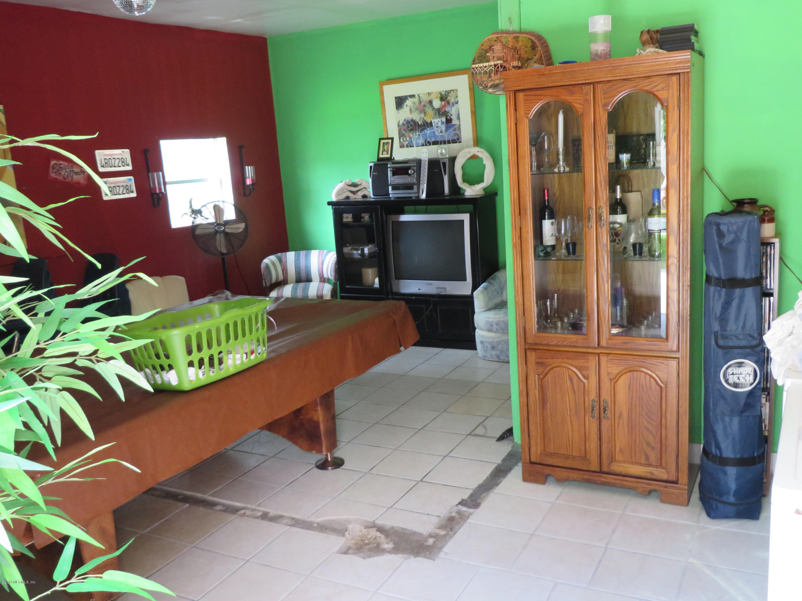 3355 Sheridan Road Jacksonville, FL 32207 - Photo 7 of 12 improved garage