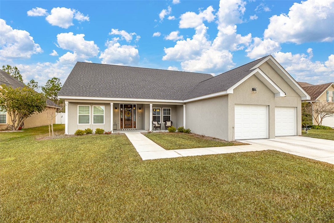 155 Wellington Place Brunswick, GA 31523 - Photo 2 of 36