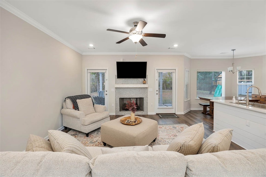 155 Wellington Place Brunswick, GA 31523 - Photo 7 of 36