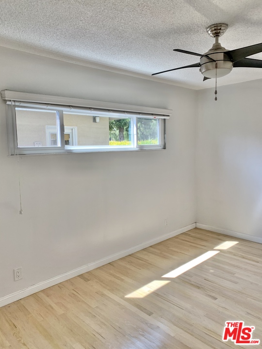 3040 Exposition Boulevard, Unit 1 Santa Monica, CA 90404 - Photo 12 of 15 a view of an empty room