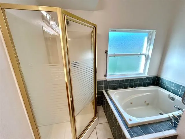 $365,000 | 19078 Highway 326, Sour Lake, TX 77659