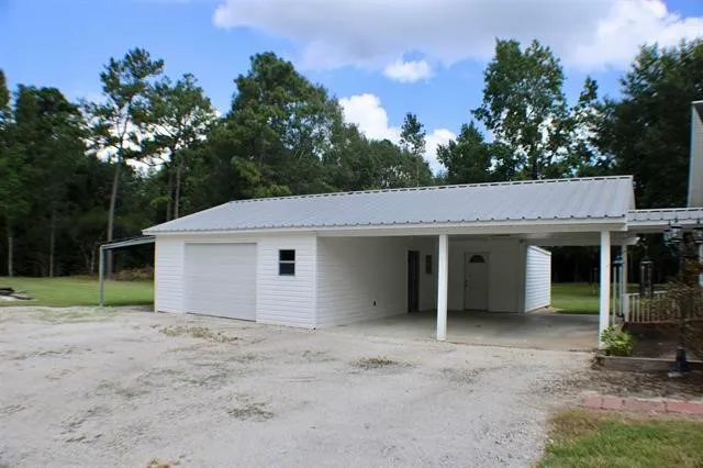 $365,000 | 19078 Highway 326, Sour Lake, TX 77659