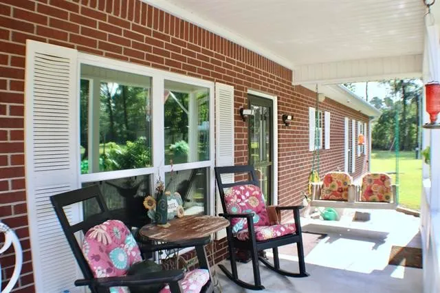 $365,000 | 19078 Highway 326, Sour Lake, TX 77659