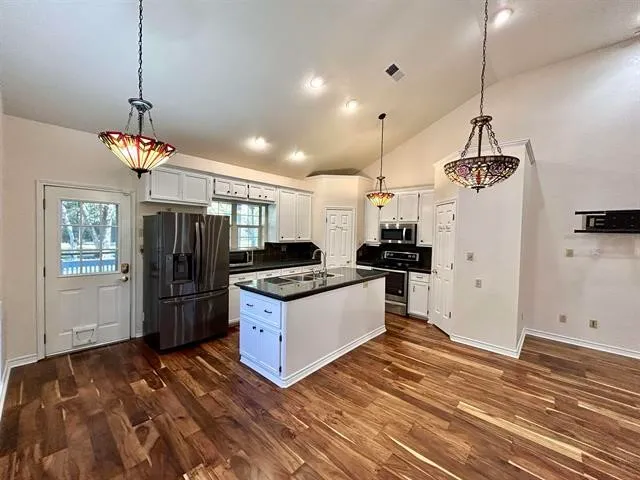 $365,000 | 19078 Highway 326, Sour Lake, TX 77659