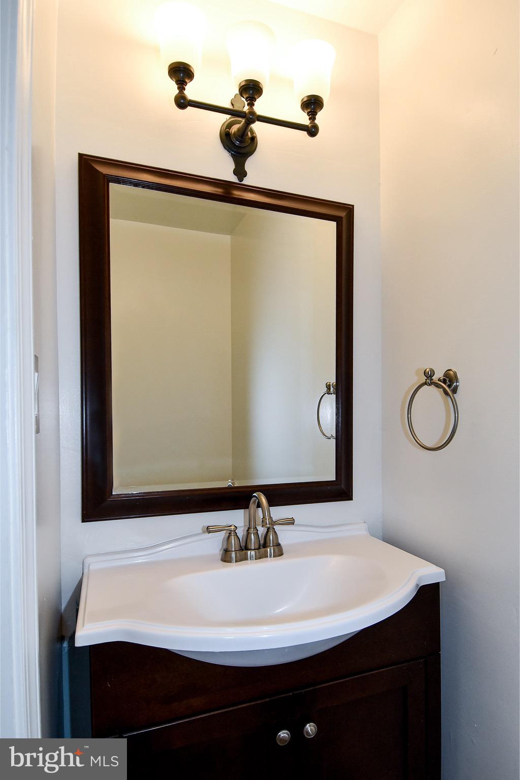 2113 Bucknell Terrace, Unit 50 Silver Spring, MD 20902 - Photo 16 of 37 Powder Room