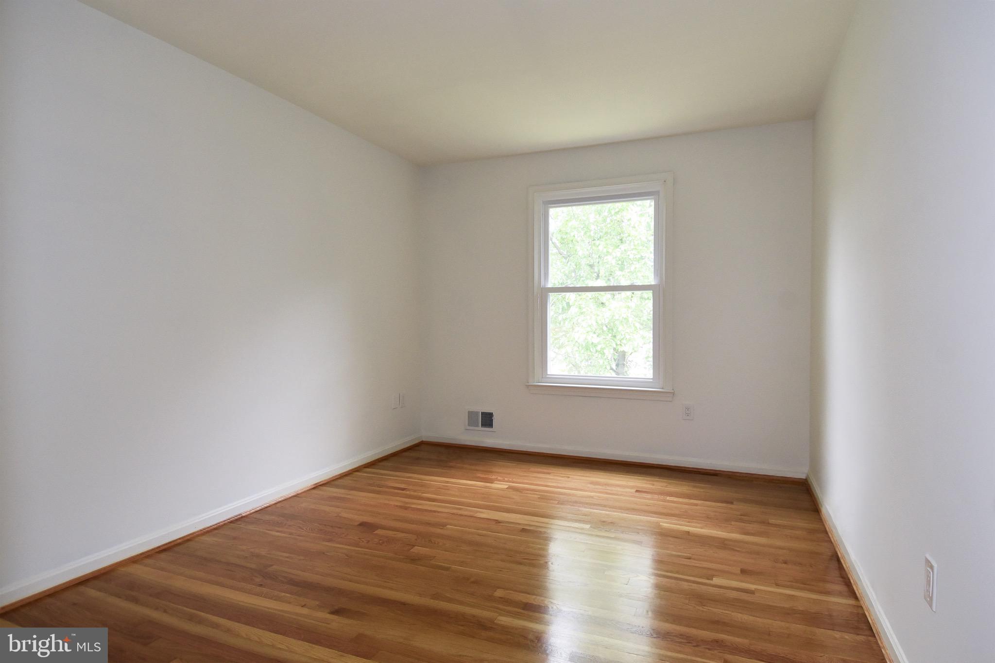 2113 Bucknell Terrace, Unit 50 Silver Spring, MD 20902 - Photo 24 of 37 Third Bedroom