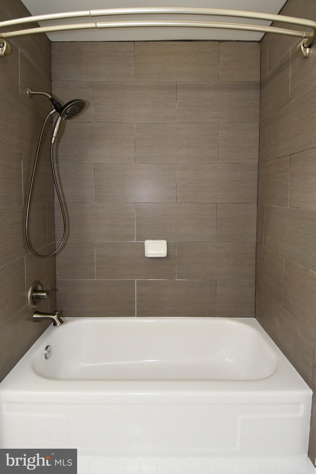 2113 Bucknell Terrace, Unit 50 Silver Spring, MD 20902 - Photo 27 of 37 Upper Level Hall Bath