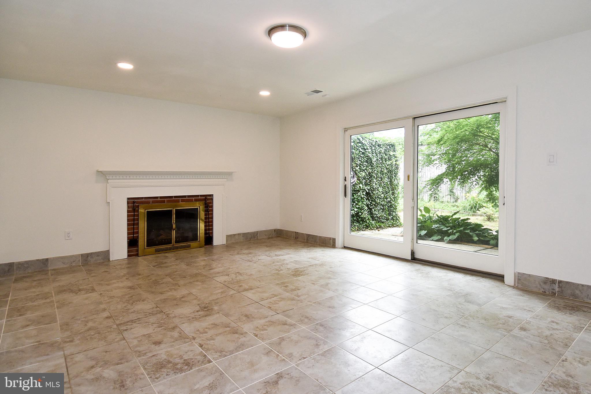 2113 Bucknell Terrace, Unit 50 Silver Spring, MD 20902 - Photo 31 of 37 Recreation Room