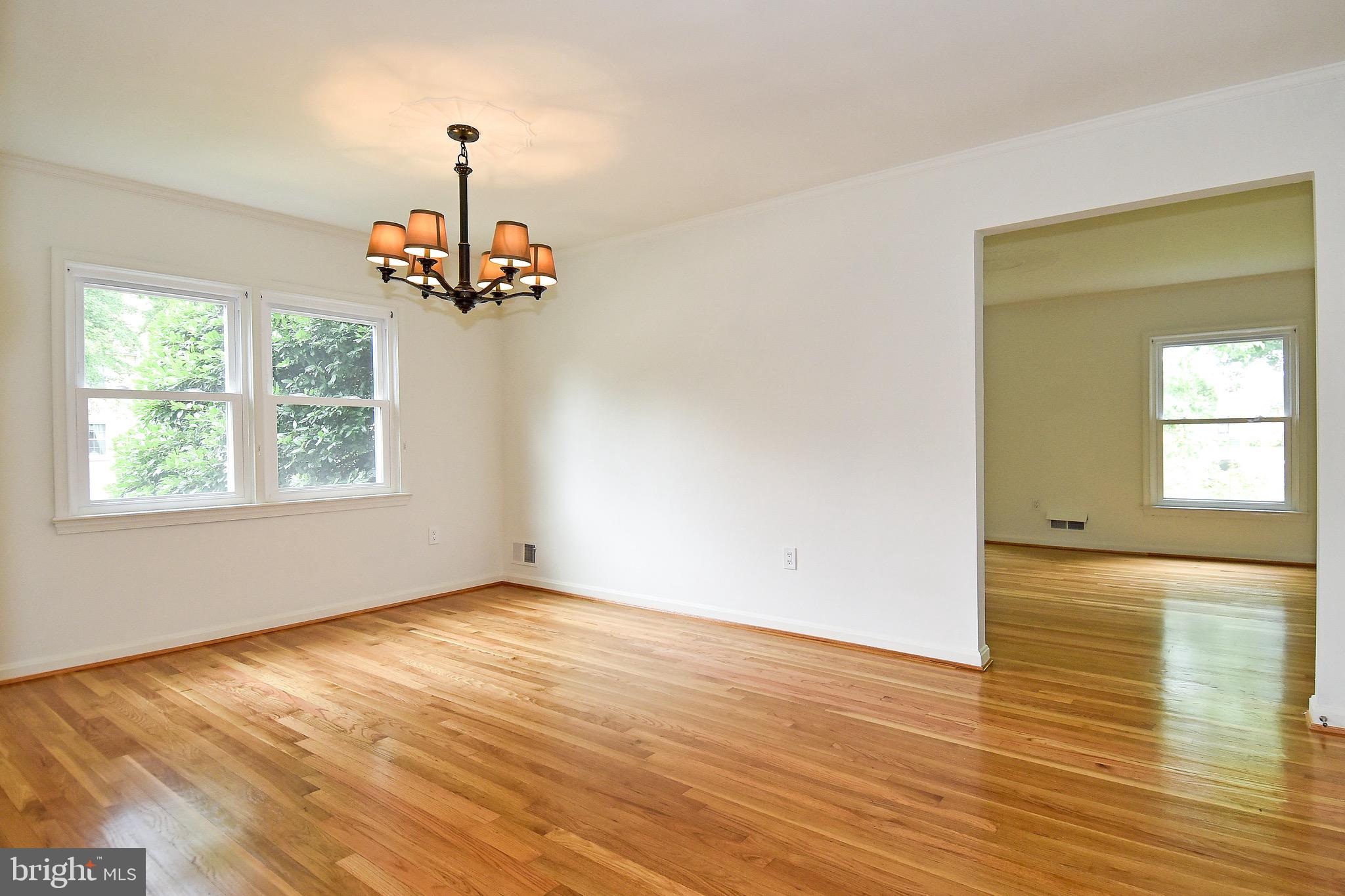 2113 Bucknell Terrace, Unit 50 Silver Spring, MD 20902 - Photo 7 of 37 Dining Room