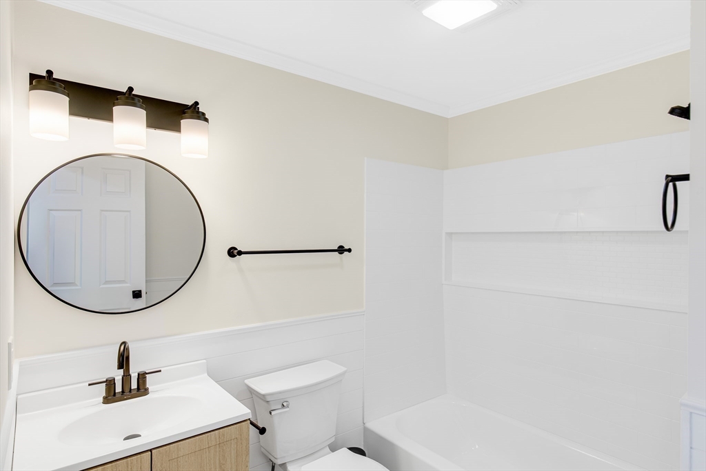 138 Orchard Hill Road Haverhill, MA 01835 - Photo 27 of 42