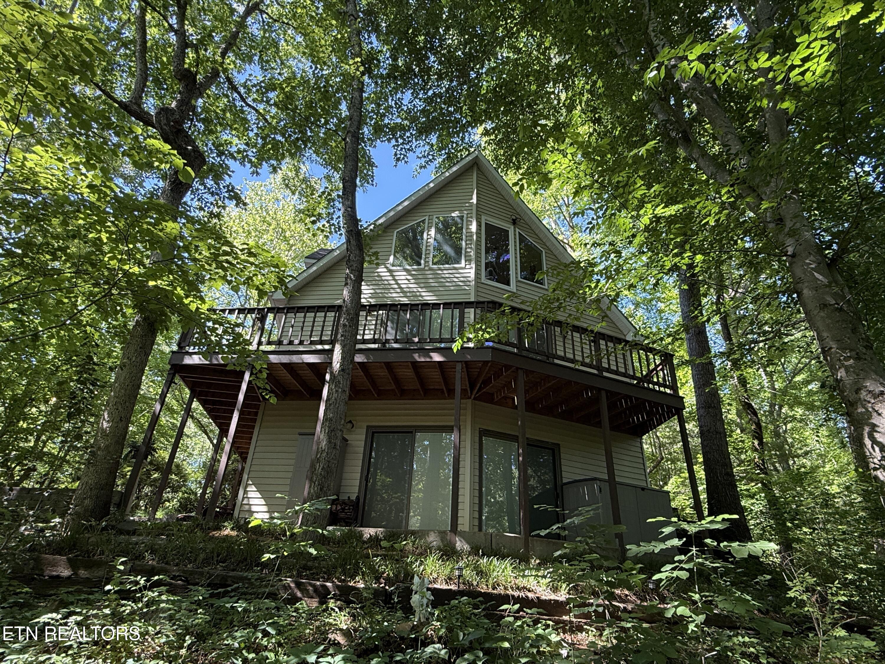 4039 Barb Hollow Road Walland, TN 37886 - Photo 40 of 46 Chalet1