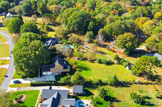 $845,000 | 6024 Highview Road, Weddington, NC 28104