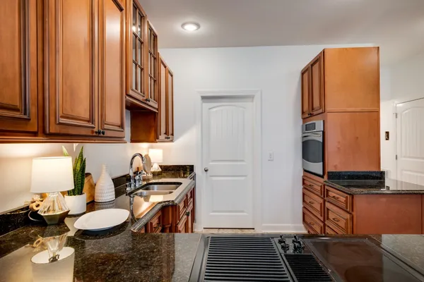 $699,900 | 202 West College Street, Unit 4, Dickson, TN 37055