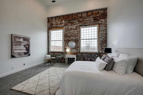 $699,900 | 202 West College Street, Unit 4, Dickson, TN 37055