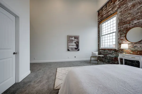 $699,900 | 202 West College Street, Unit 4, Dickson, TN 37055