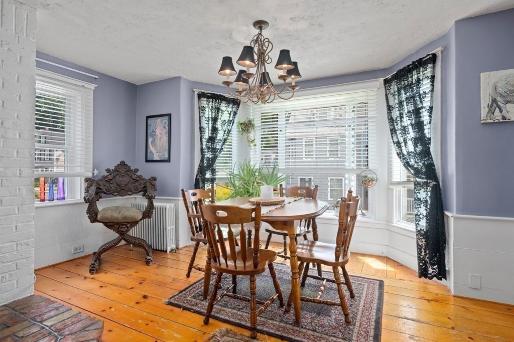 23 Whitehall Road Amesbury, MA 01913 - Photo 11 of 36 Gallery Image 11