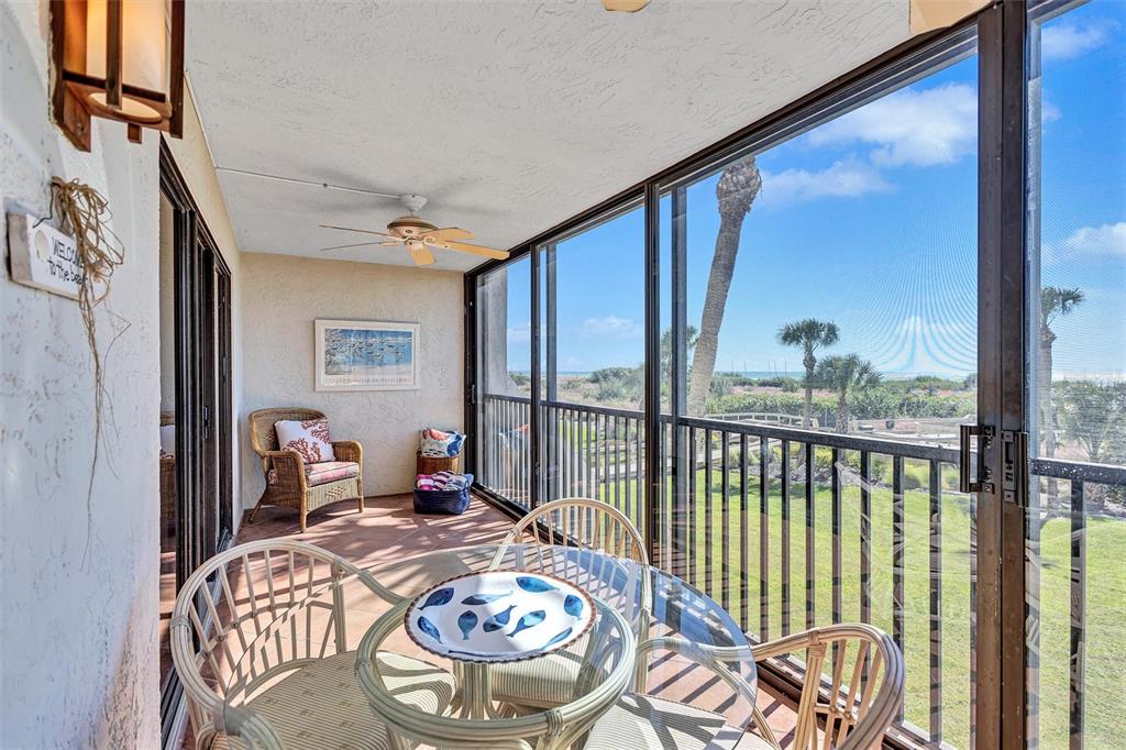 420 Beach Road, Unit 203 Sarasota, FL 34242 - Photo 14 of 91