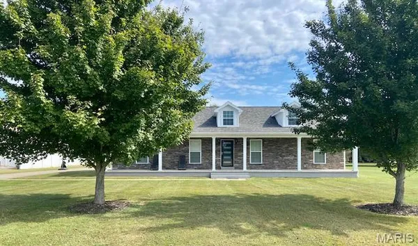 $375,000 | 1212 State Hwy AD, Dexter, MO 63841