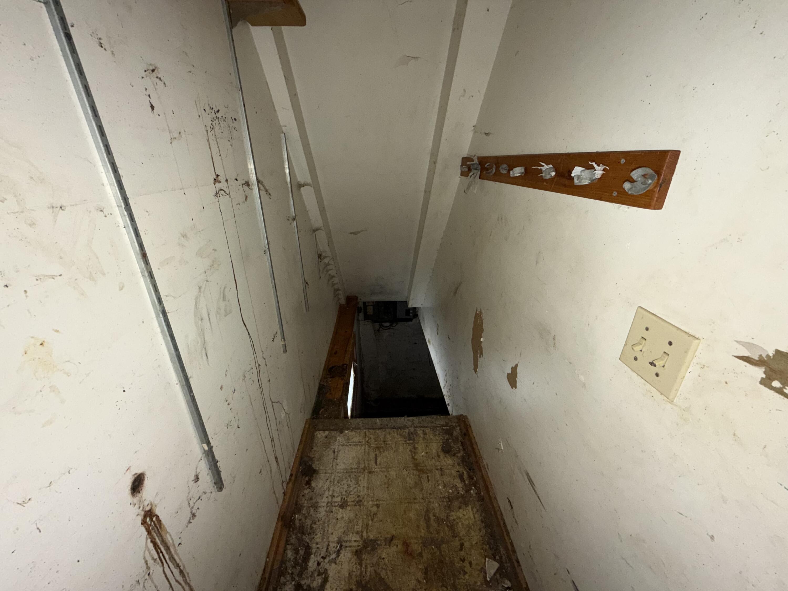 240 Grove Street Bangor, ME 04401 - Photo 8 of 14 IMG_7552