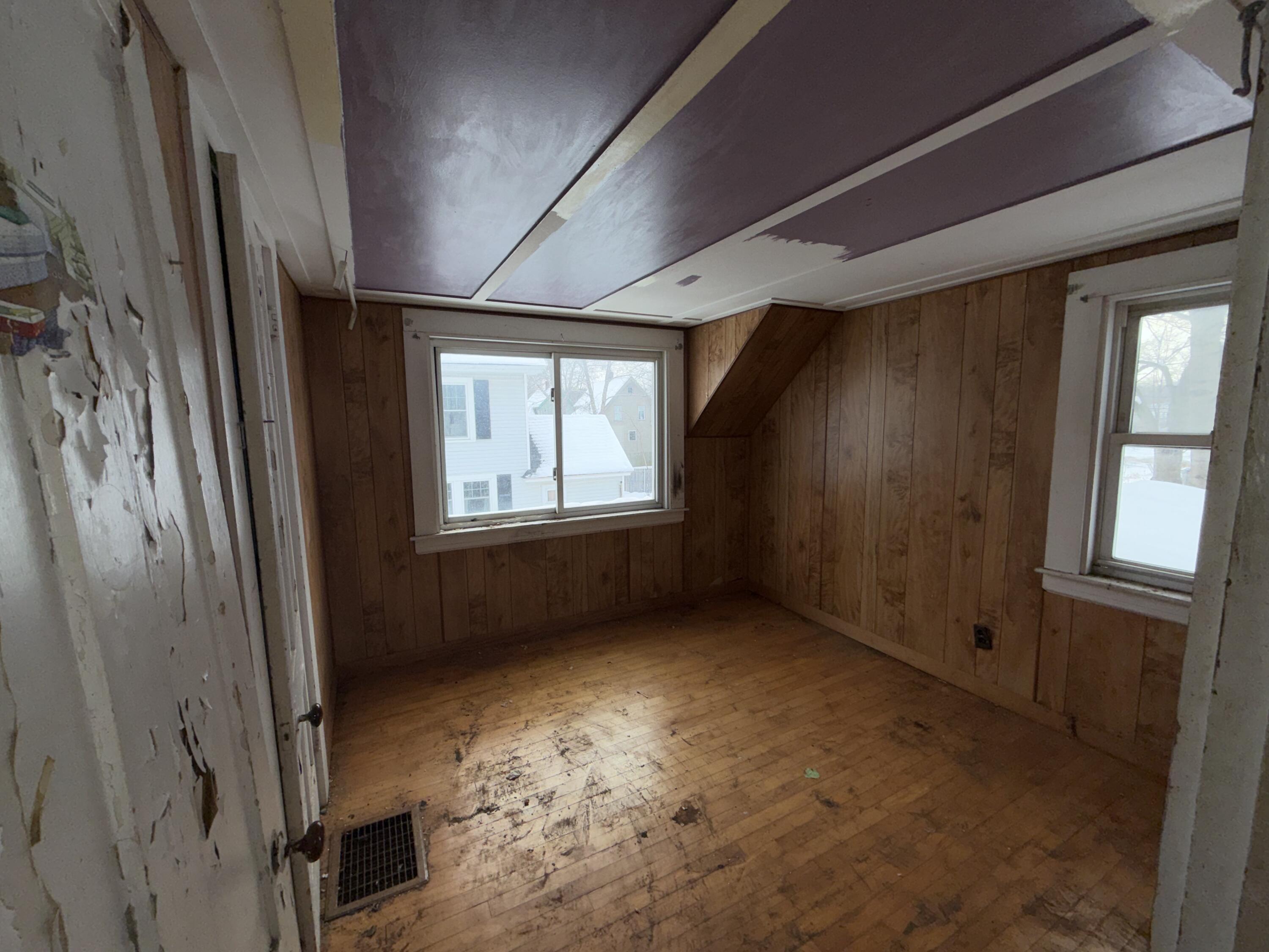 240 Grove Street Bangor, ME 04401 - Photo 10 of 14 IMG_7554