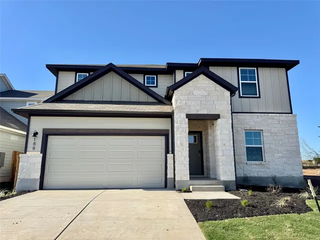 $439,580 | 188 Coopers Hawk Crest, Cedar Creek, TX 78612