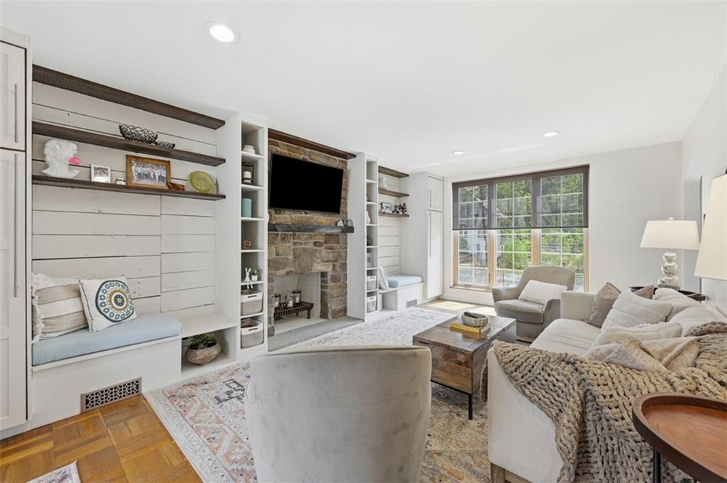 466 Beverly Road Pittsburgh, PA 15216 - Photo 20 of 50 Gallery Image 20