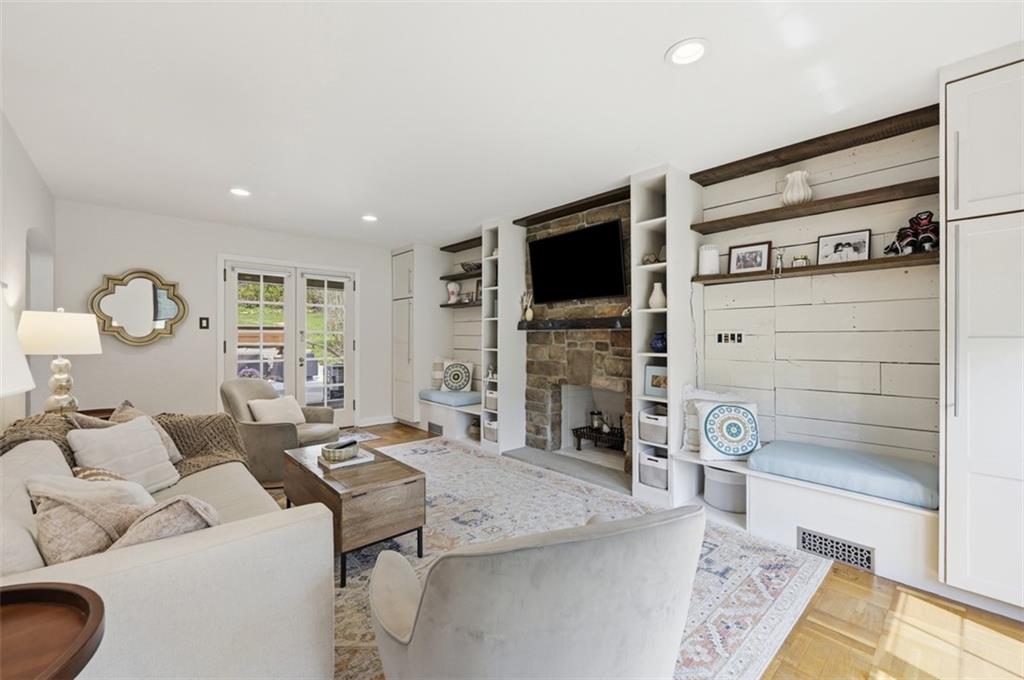 466 Beverly Road Pittsburgh, PA 15216 - Photo 25 of 50 Gallery Image 25