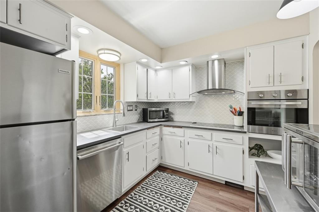 466 Beverly Road Pittsburgh, PA 15216 - Photo 9 of 50 Gallery Image 9