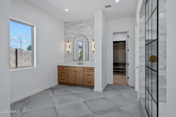 $1,720,000 | 3126 East Wildhorse Court, Gilbert, AZ 85297