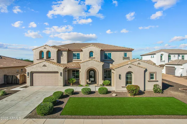 $1,974,000 | 3126 East Wildhorse Court, Gilbert, AZ 85297