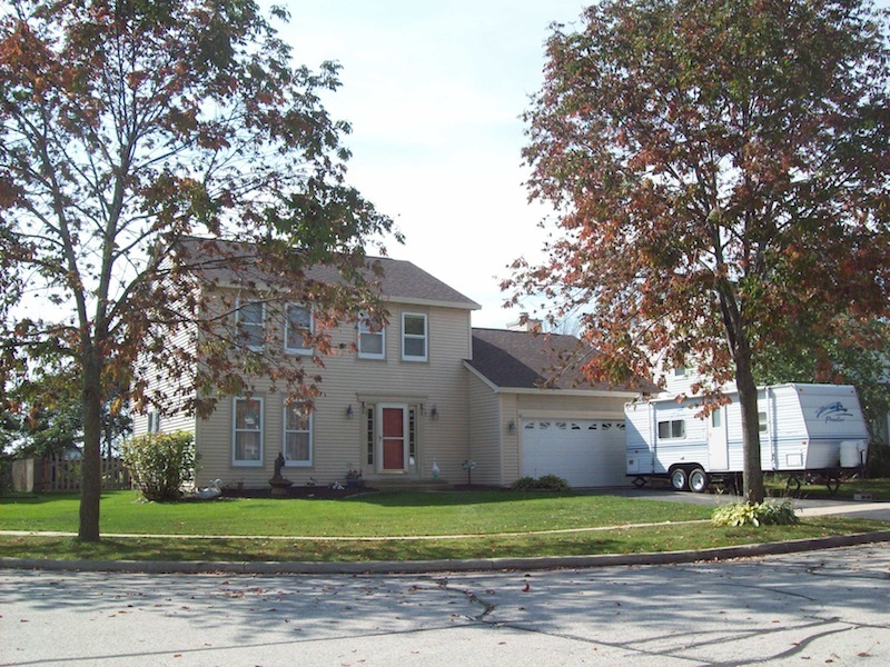 9211 74th Place Kenosha, WI 53142 - Photo 1 of 1 1-Front of Home