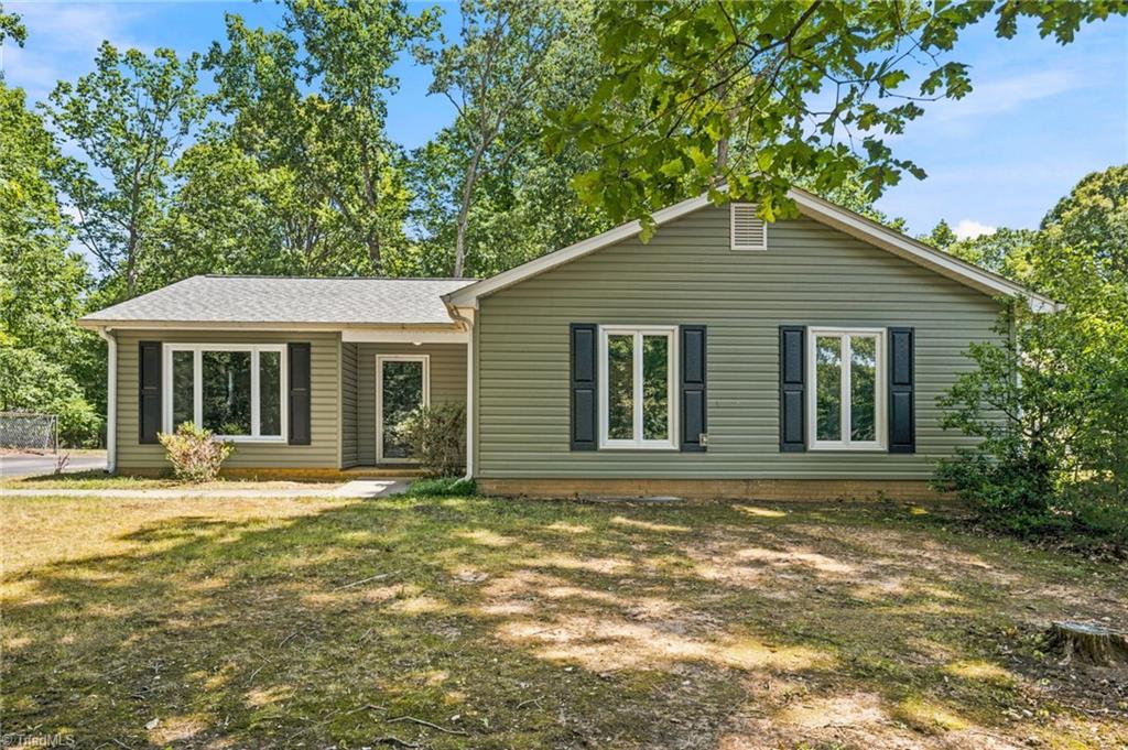 5316 Bracy Ridge Court Pfafftown, NC 27040 - Photo 1 of 48