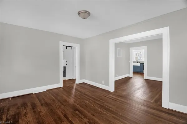$1,295 | 205 West Hunter Street, Madison, NC 27025