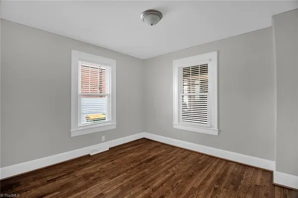 $1,295 | 205 West Hunter Street, Madison, NC 27025