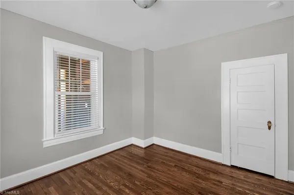 $1,295 | 205 West Hunter Street, Madison, NC 27025