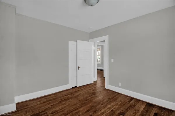 $1,295 | 205 West Hunter Street, Madison, NC 27025