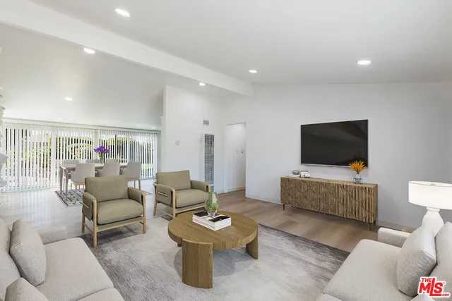 $720,000 | 424 Markton Street, Los Angeles, CA 90061