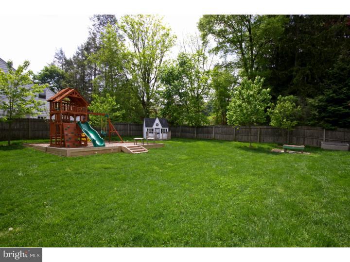 104 Spencer Road Devon, PA 19333 - Photo 3 of 20 Exterior Back