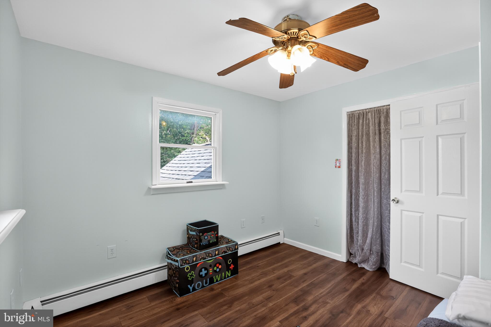 1079 Riverside Drive Pottstown, PA 19465 - Photo 22 of 37 1st Bedroom