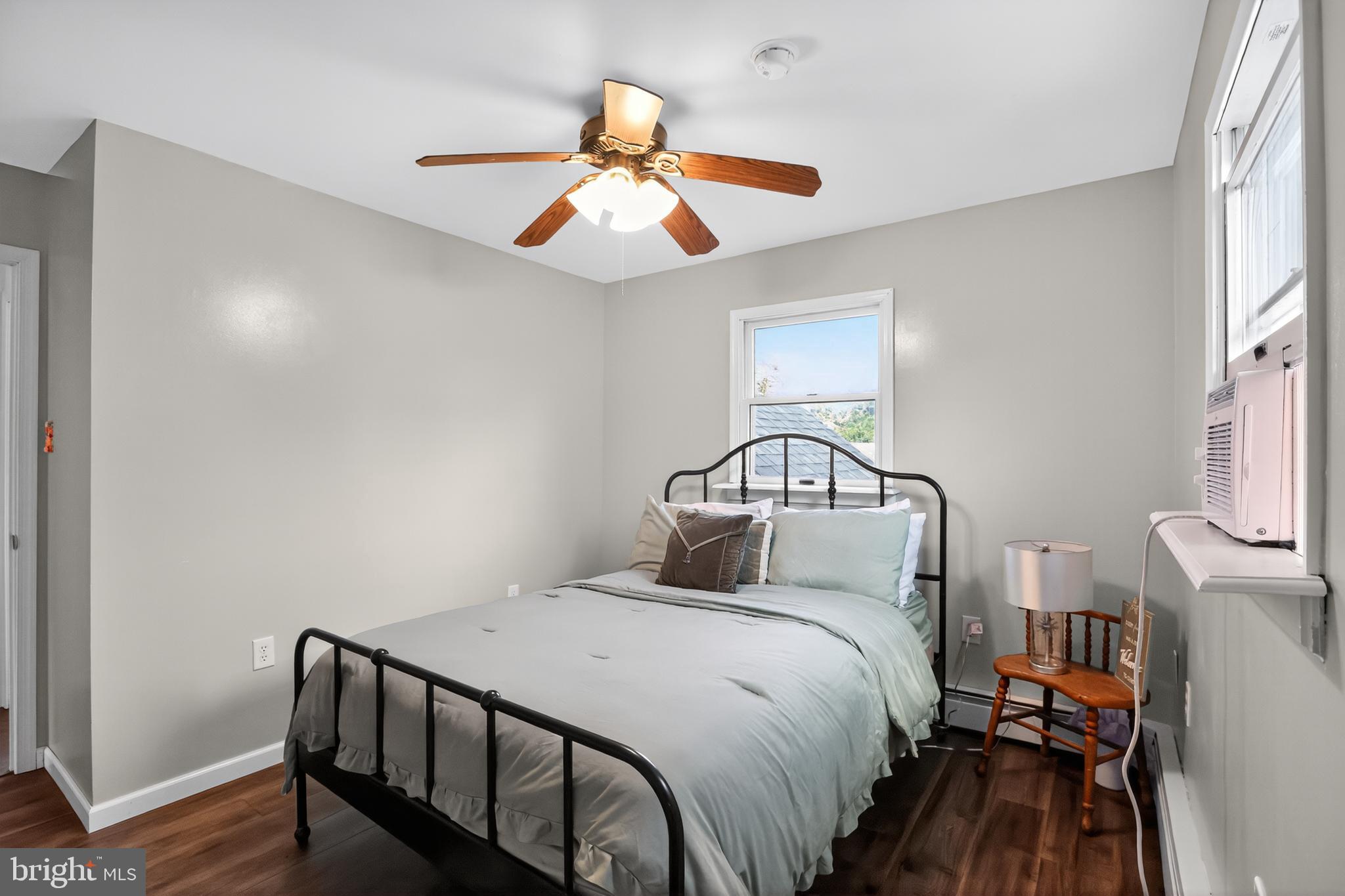 1079 Riverside Drive Pottstown, PA 19465 - Photo 23 of 37 2nd Bedroom
