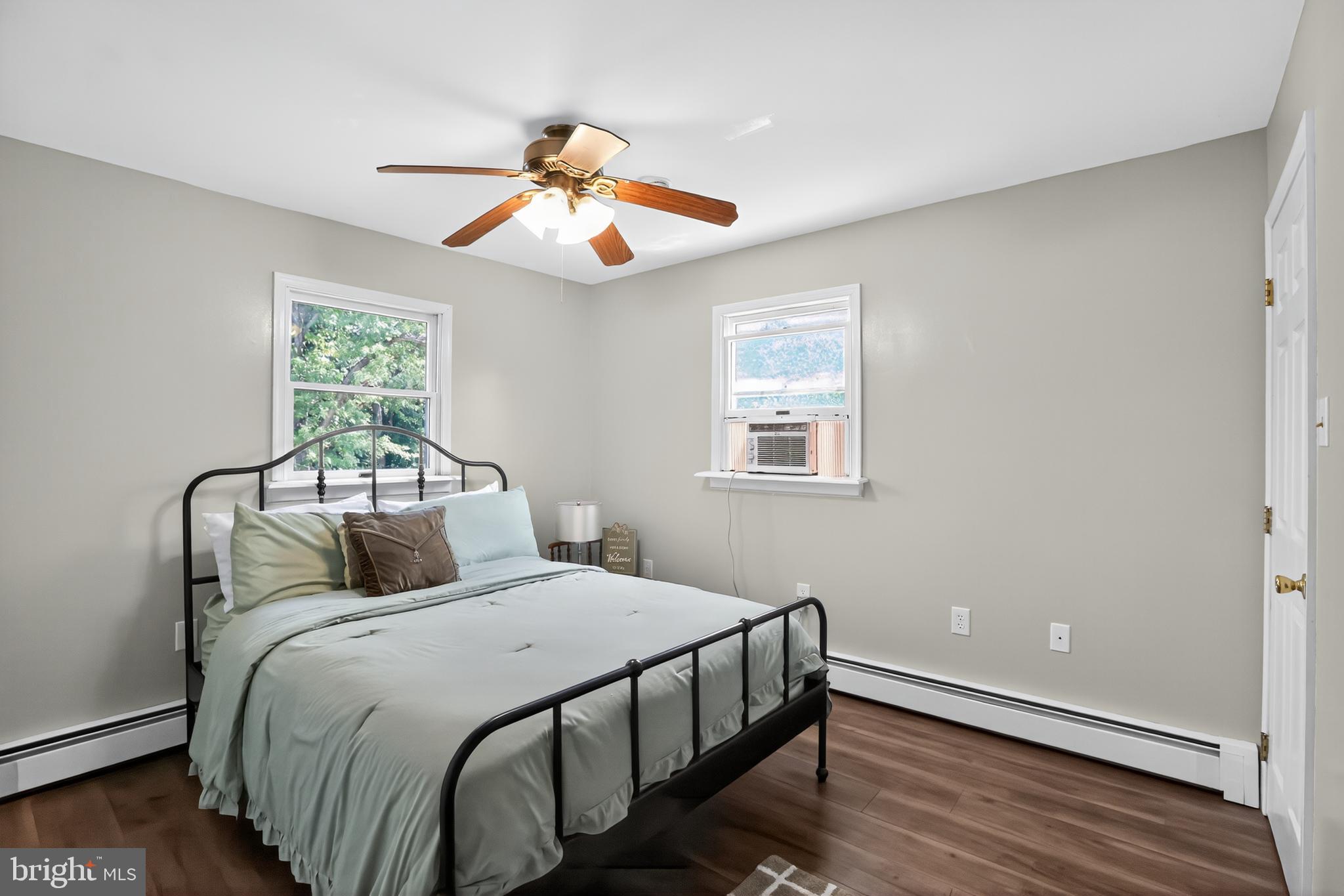 1079 Riverside Drive Pottstown, PA 19465 - Photo 24 of 37 2nd Bedroom