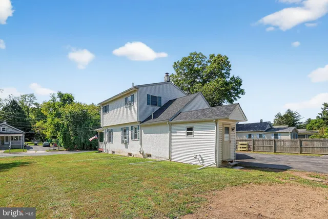 $344,500 | 1079 Riverside Drive, Pottstown, PA 19465