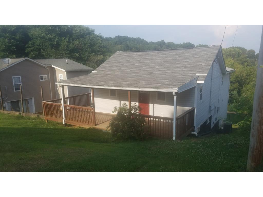 1213 Riverside Avenue Kingsport, TN 37660 - Photo 2 of 12 Photo 2