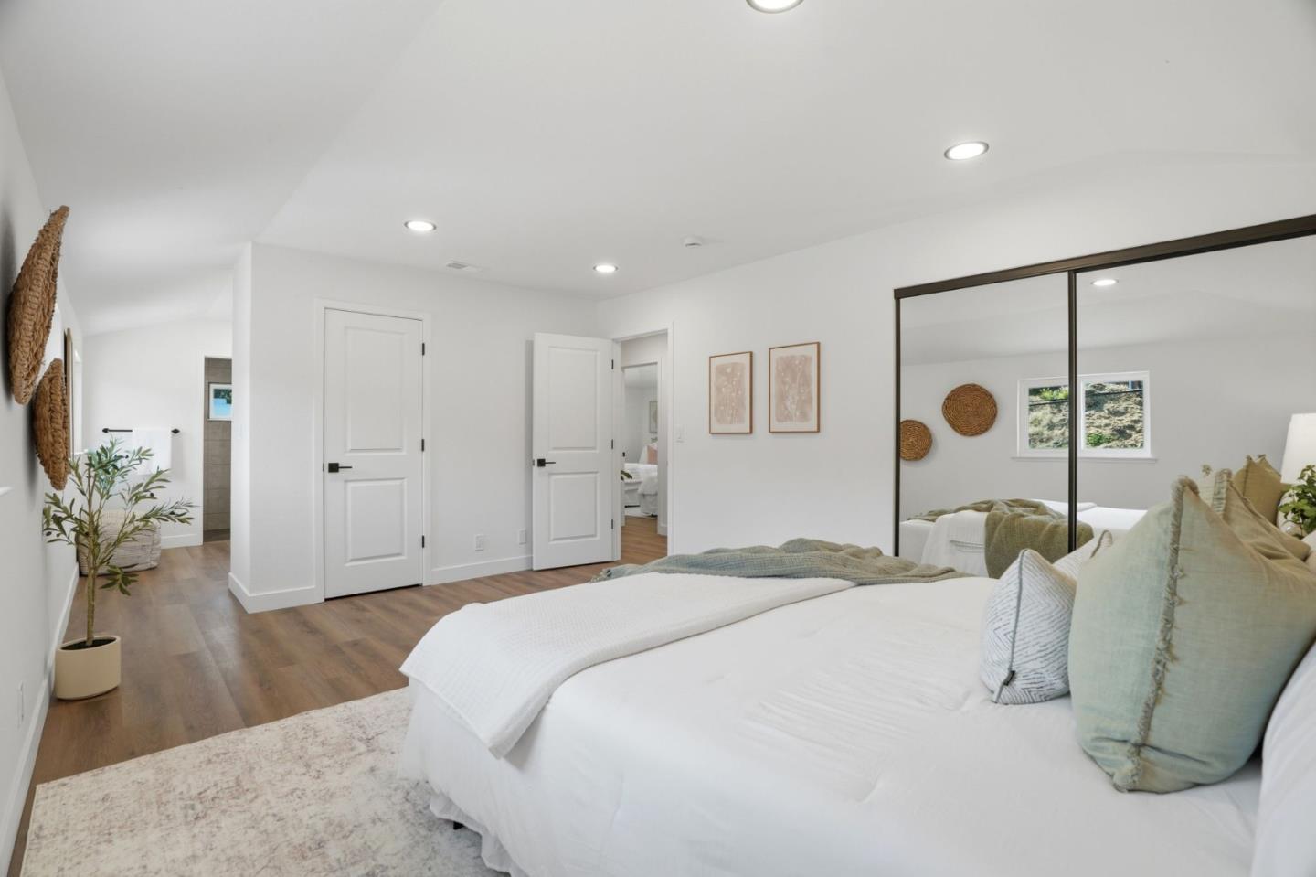 93 Ridgeview Avenue San Jose, CA 95127 - Photo 37 of 60